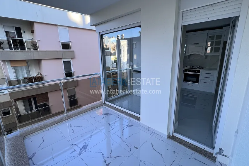 Приобрести Элитная городская квартира с 3 спальнями после капитального ремонта – Анталии, Лара. Подходит для ВНЖ 13 