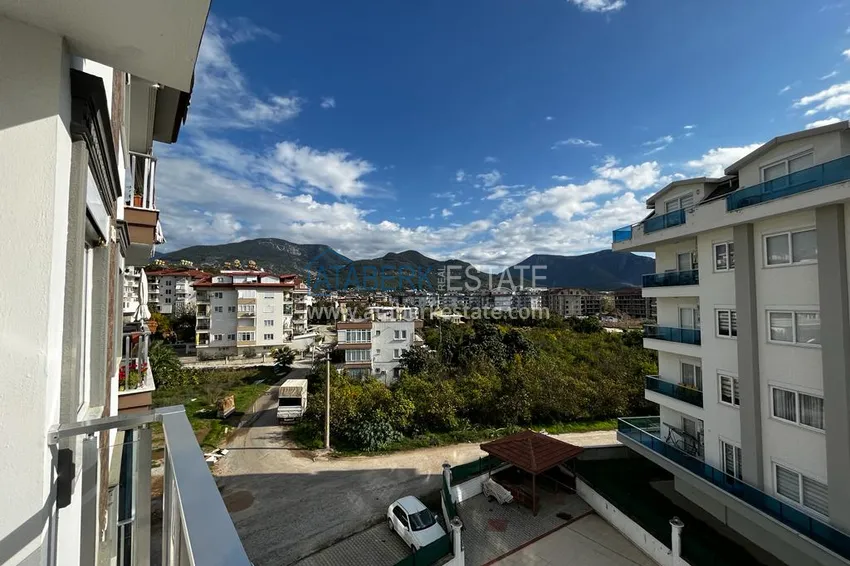 Приобрести Трехкомнатная квартира после косметического ремонта в районе Оба, Алания 15 