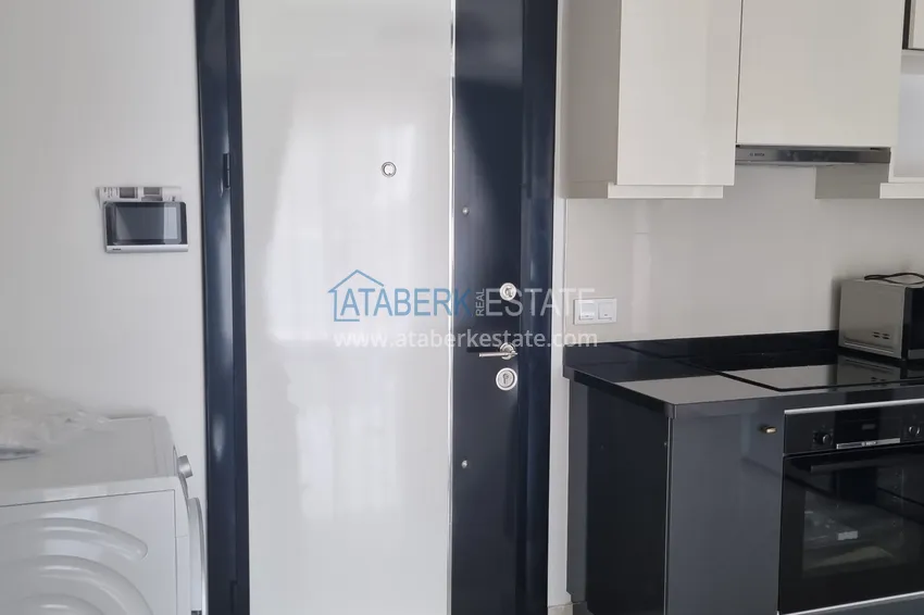 Приобрести Квартира в Махмутларе с чистовой отделкой и новой мебелью напрямую от собственника 1