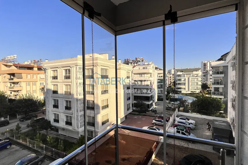 Приобрести Элитная городская квартира с 3 спальнями после капитального ремонта – Анталии, Лара. Подходит для ВНЖ 22 