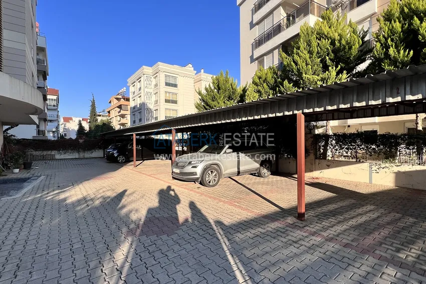 Элитная городская квартира с 3 спальнями после капитального ремонта – Анталии, Лара. Подходит для ВНЖ 2 