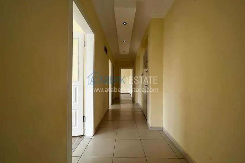 Приобрести Трехкомнатная квартира после косметического ремонта в районе Оба, Алания 2 