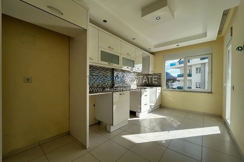 Приобрести Трехкомнатная квартира после косметического ремонта в районе Оба, Алания 4 