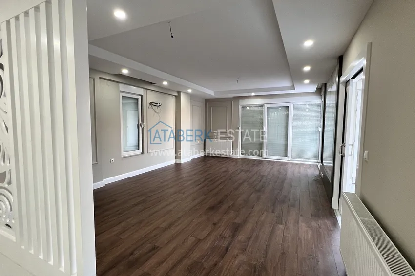 Приобрести Элитная городская квартира с 3 спальнями после капитального ремонта – Анталии, Лара. Подходит для ВНЖ 3 