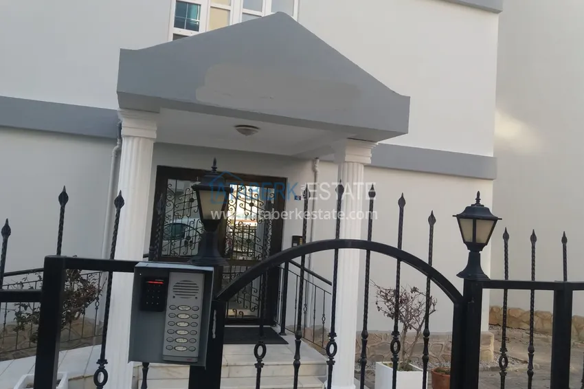 Квартира 2+1 с мебелью и видом на море в спальном районе Алании, Джикджилли  6 