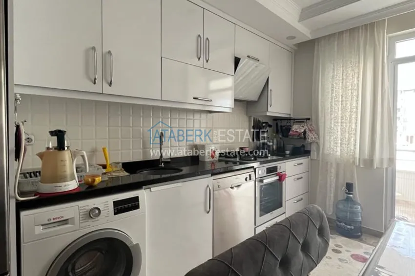 Приобрести Городская трехкомнатная квартира с мебелью и отдельной кухней в Газипаше 4 