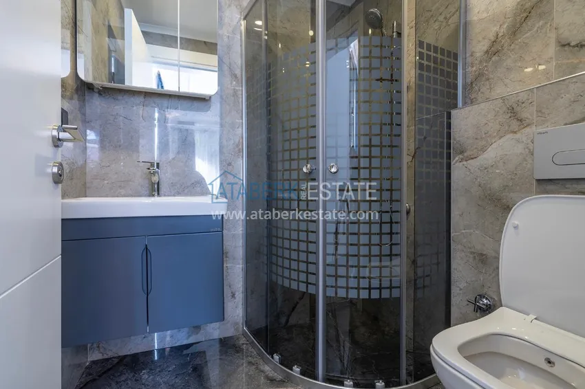 Приобрести Квартира в Оба трехкомнатная с новой мебелью в жилом комплексе 6 