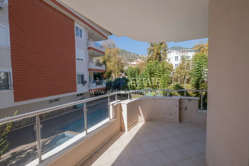 Приобрести Квартира 2+1 с мебелью в центре Алании в жилом комплексе с бассейном 10 