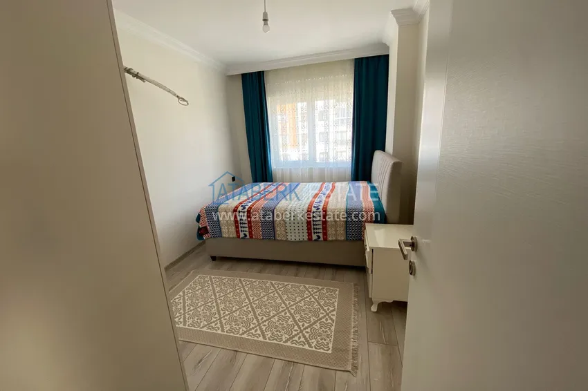 Приобрести Городская четырехкомнатная квартира с мебелью и отдельной кухней в Газипаше, Пазарджи 11 