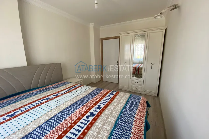 Приобрести Городская четырехкомнатная квартира с мебелью и отдельной кухней в Газипаше, Пазарджи 12 