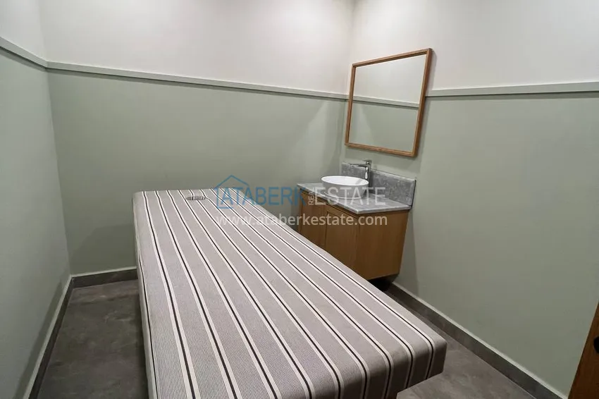 Квартира 2+1 с мебелью в районе Кестель на первой береговой линии 22 