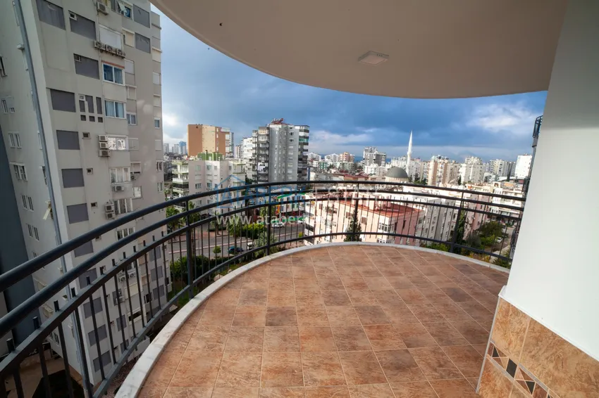 Приобрести Квартира 3+1 в Анталии, район Лара - с отдельной кухней и видом на море, подходит под гражданство 19 