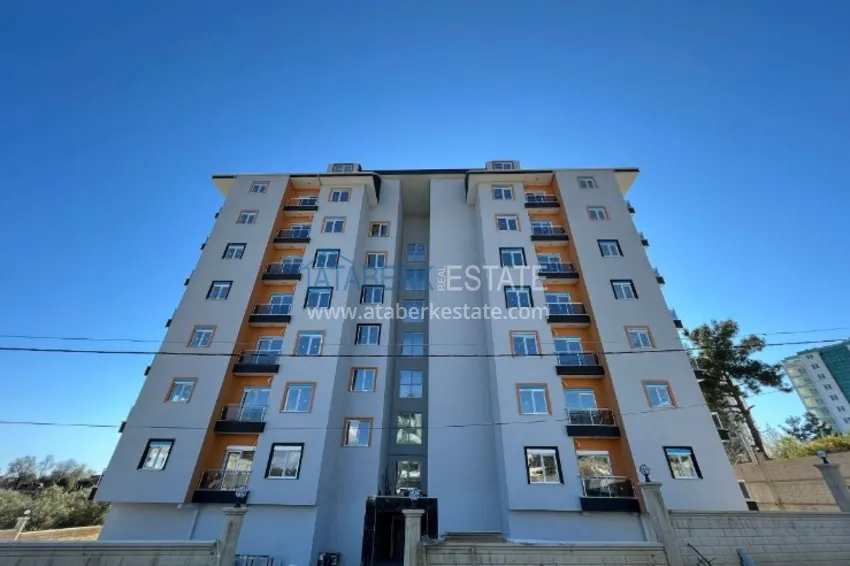 Квартира 2+1 в Авсалларе с чистовой отделкой и видом на горы в современном комплексе 2