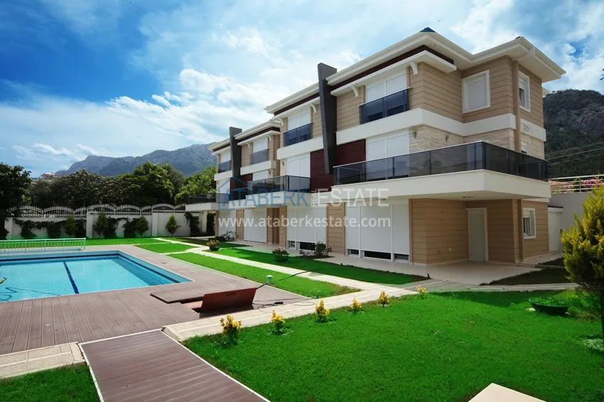 Триплекс вилла в коттеджном комплексе Кемер, Гейнюк  4 