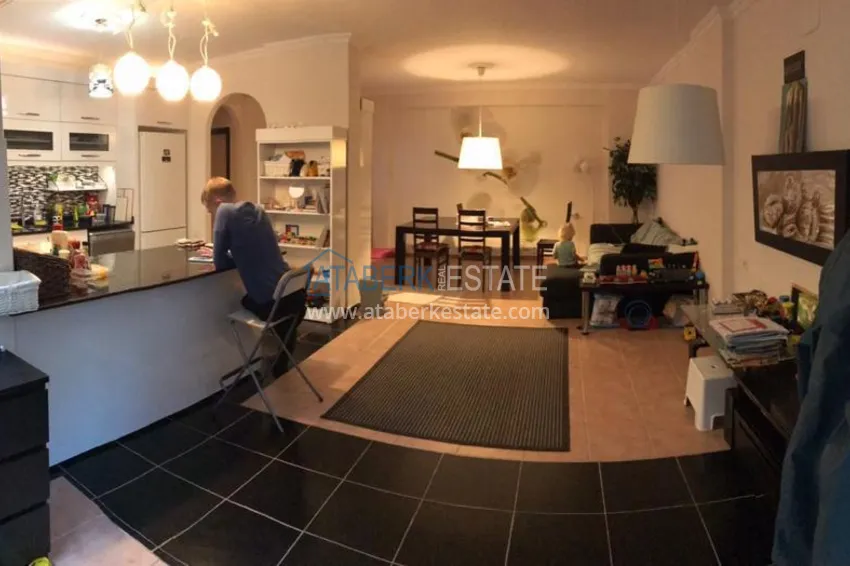 Приобрести Квартира «под ключ» с застекленным балконом и отдельным входом – Алания, район Тосмур 5 