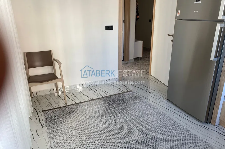 Приобрести Городская четырехкомнатная квартира с мебелью и отдельной кухней в Газипаше, Пазарджи 7 