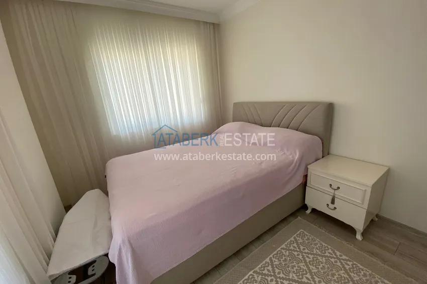 Приобрести Городская четырехкомнатная квартира с мебелью и отдельной кухней в Газипаше, Пазарджи 8 