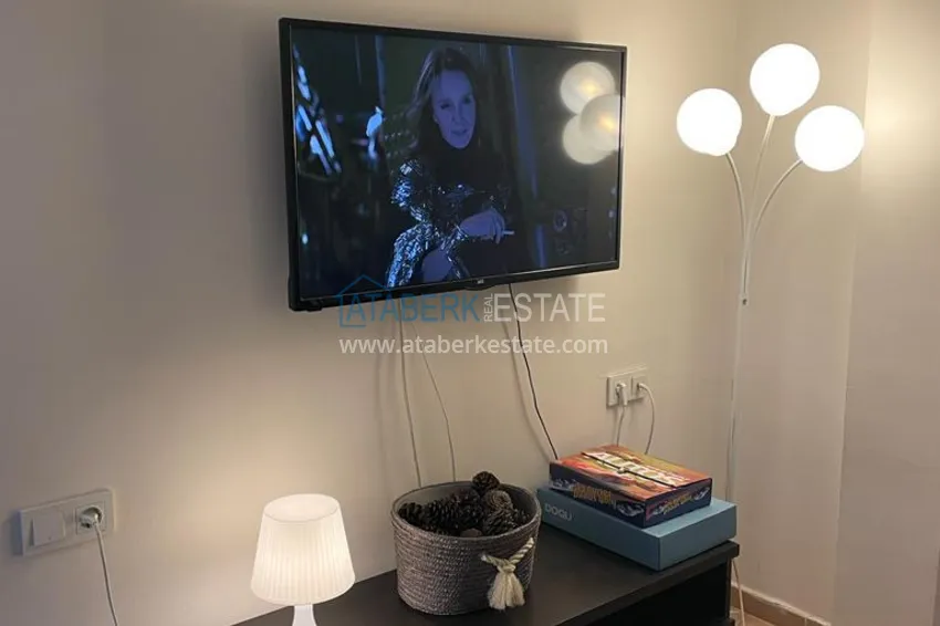 Приобрести Квартира «под ключ» с застекленным балконом и отдельным входом – Алания, район Тосмур 8 