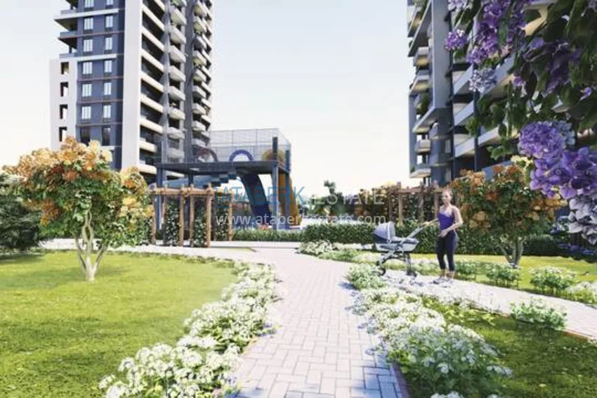 Отличное предложение для тех, кто хотел бы приобрести новый проект всего в 500 метрах от моря в городе Мерсин. 2 