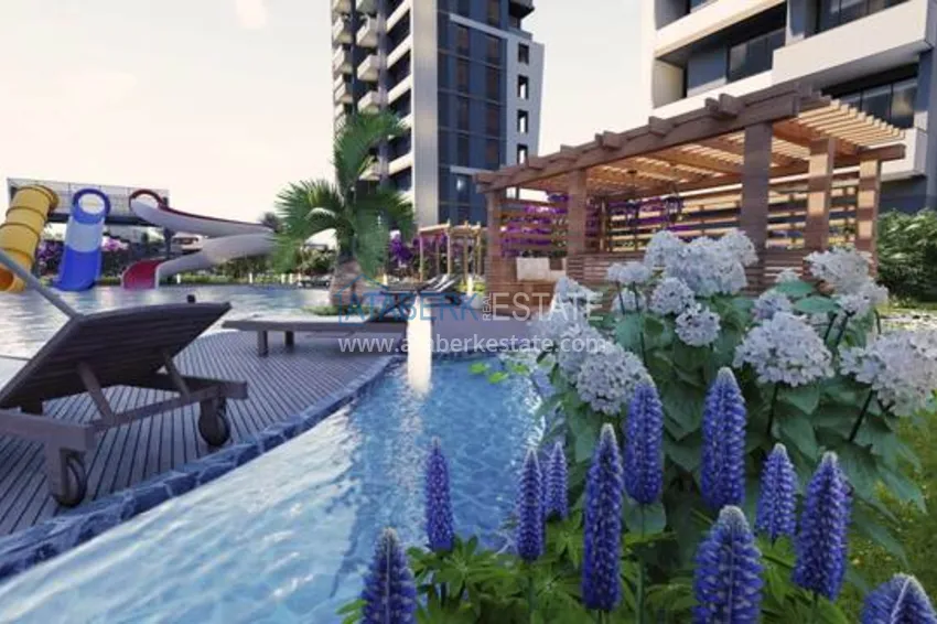 Отличное предложение для тех, кто хотел бы приобрести новый проект всего в 500 метрах от моря в городе Мерсин. 4 