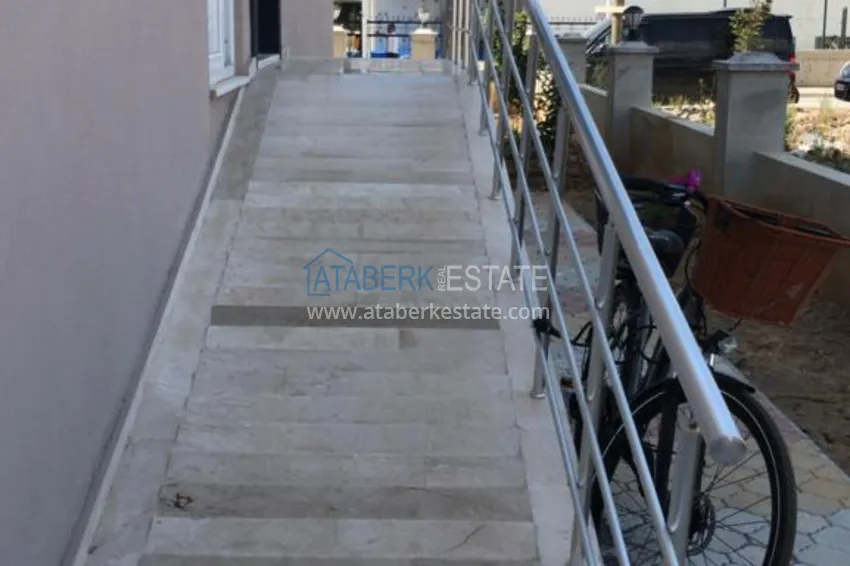 Двухкомнатная городская квартира с чистовой отделкой в Газипаше, район Пазарджи 3 