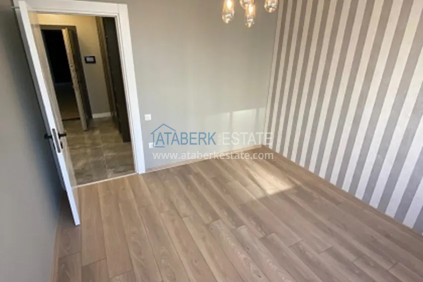 Приобрести Апартаменты 4+1 с чистовой отделкой в микрорайоне Соли города Мерсин 2 