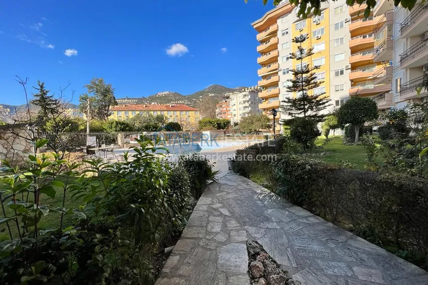 Квартира 2+1 в центре Алании меблированная с видом на море и замок 2 