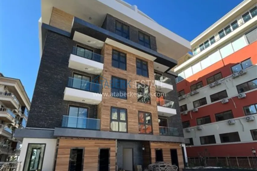 Квартира 1+1 в новом комплексе сегмента премиум на первой береговой линии в районе Оба 1 