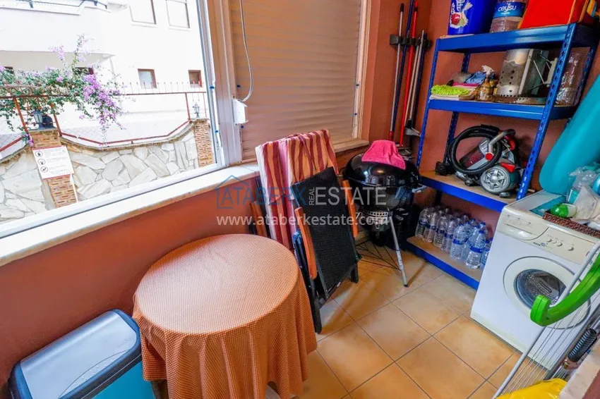 Приобрести Просторная двухкомнатная квартира с мебелью и тремя балконами – центр Алании, Дамлаташ 11 