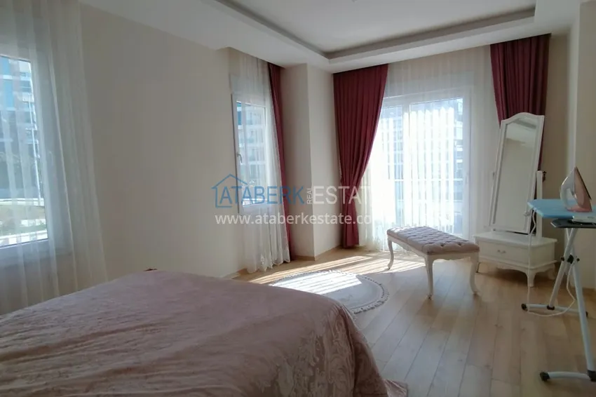 Приобрести Квартира 3+1 частично меблированная с отдельной кухней, район Махмутлар – Алания 11 