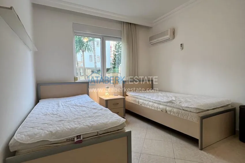 Приобрести Трехкомнатная меблированная квартира в центре Алании 13