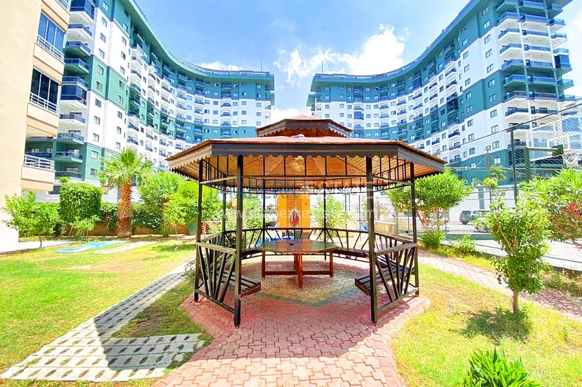 Пентхаус-дуплекс 3+1 в Махмутларе с мебелью, застекленным балконом и видом на море 15 