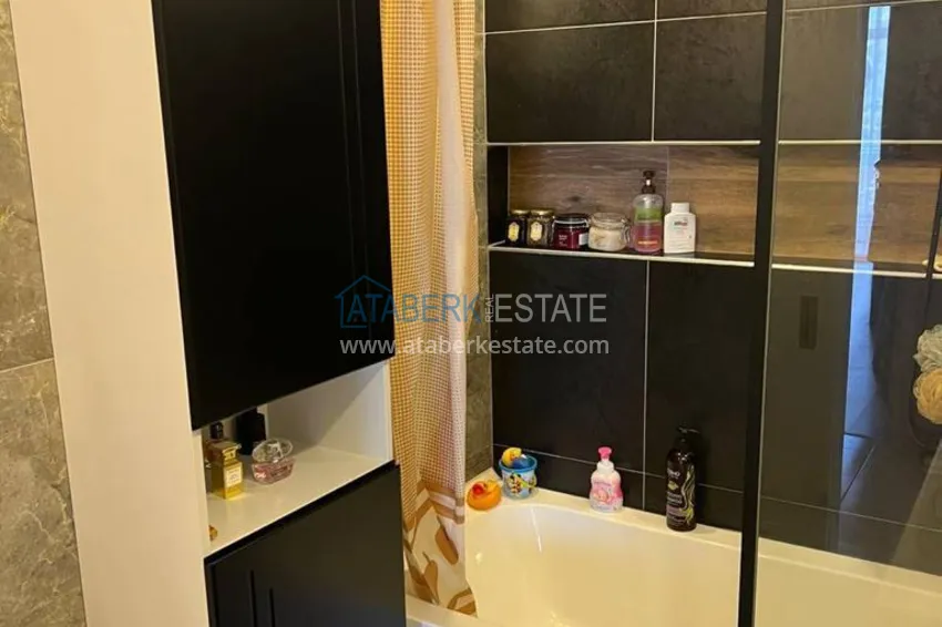 Приобрести Квартира 2+1 с мебелью и застекленными балконами в районе Алании открытом для ВНЖ - Джикджилли 14 