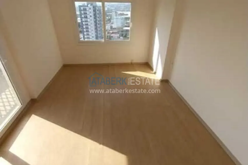 Приобрести Квартиры 4+1 с чистовой отделкой в новостройке в Эрдемли-Мерсин. 7 