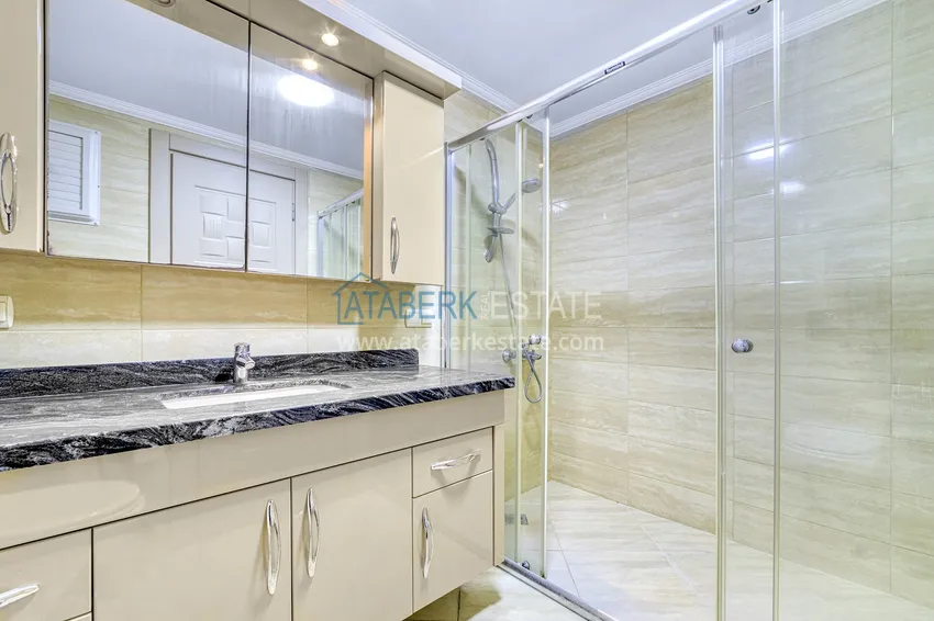 Приобрести Квартира 3+1 в районе Кестель после ремонта с отдельной кухней в 150 м от моря  15 