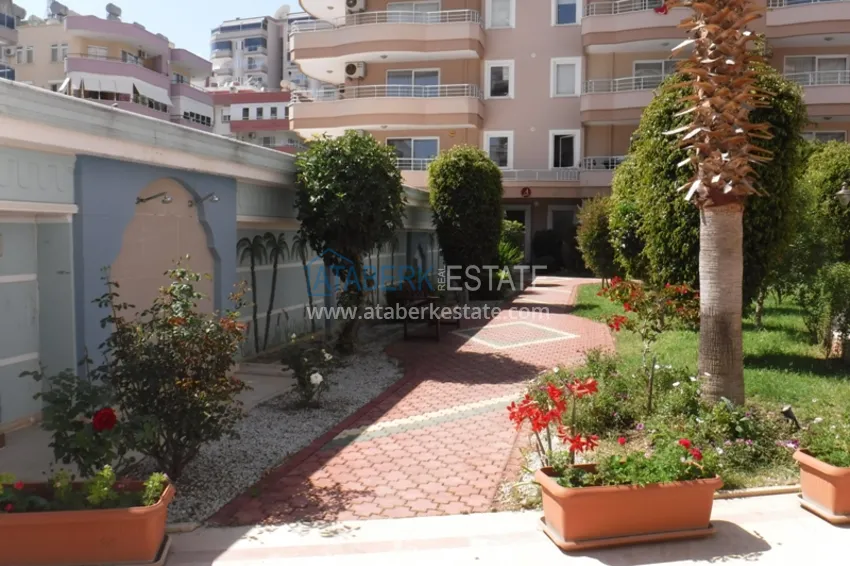 Пентхаус-дуплекс 3+1 в Махмутларе с мебелью, застекленным балконом и видом на море 25 