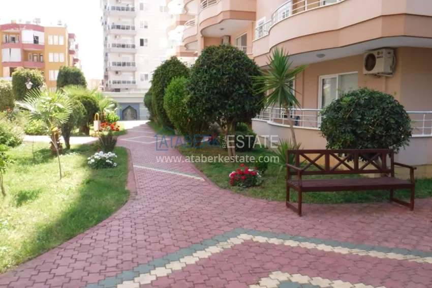 Пентхаус-дуплекс 3+1 в Махмутларе с мебелью, застекленным балконом и видом на море 26 