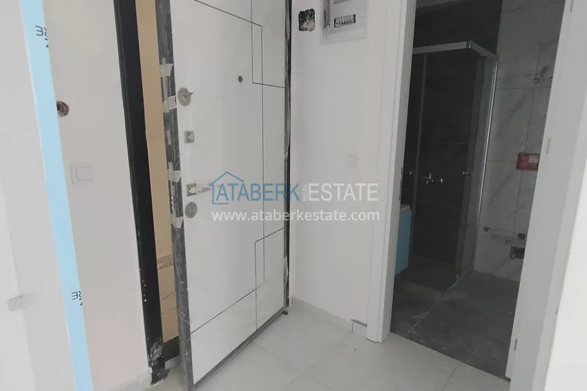 Приобрести Квартира с чистовой отделкой от собственника в новостройке – Алания, район Махмутлар 1 