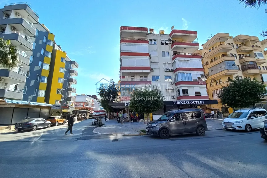 Квартира в центре Алании с отдельной кухней и видом на горы в 150 м от пляжа Клеопатра 1 