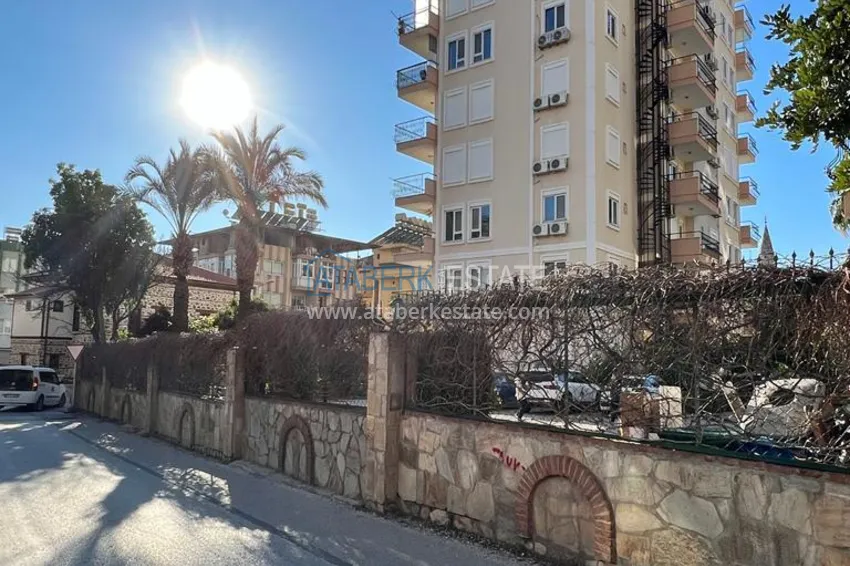 Квартира 2+1 в центре Алании меблированная с видом на море и замок 4 