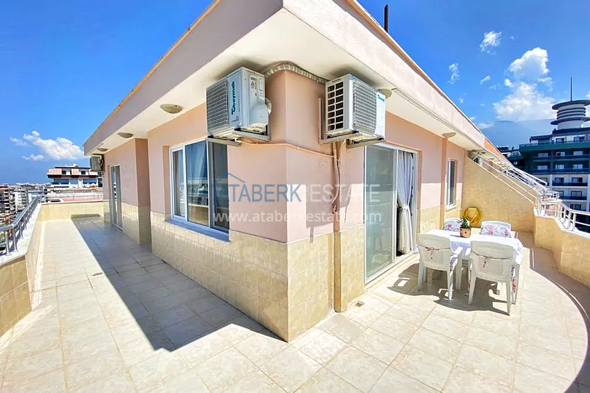 Приобрести Пентхаус-дуплекс 3+1 в Махмутларе с мебелью, застекленным балконом и видом на море 25 