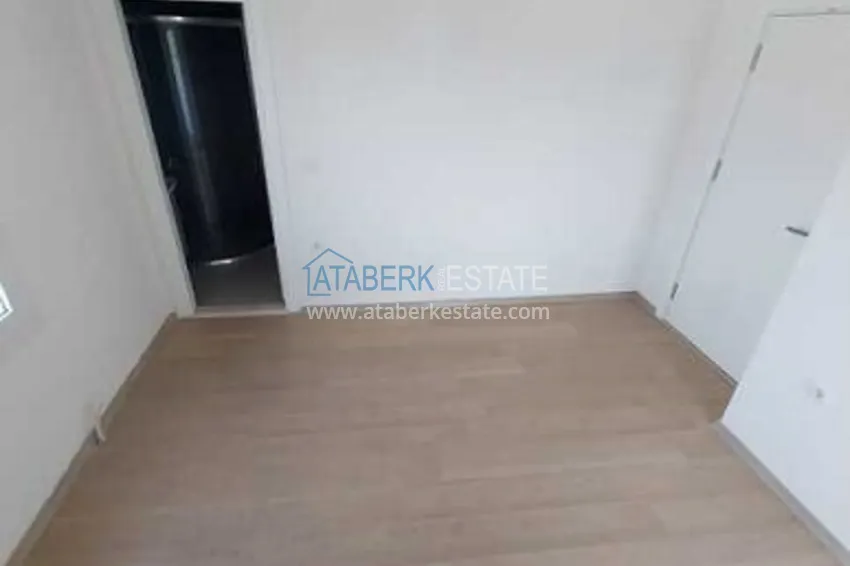 Приобрести Квартиры 4+1 с чистовой отделкой в новостройке в Эрдемли-Мерсин. 8 