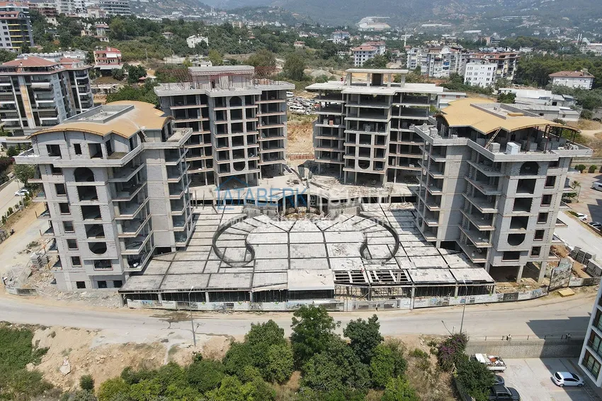 Квартиры просторных планировок в роскошной резиденции с отельной инфраструктурой – Оба, Чиплаклы 8 