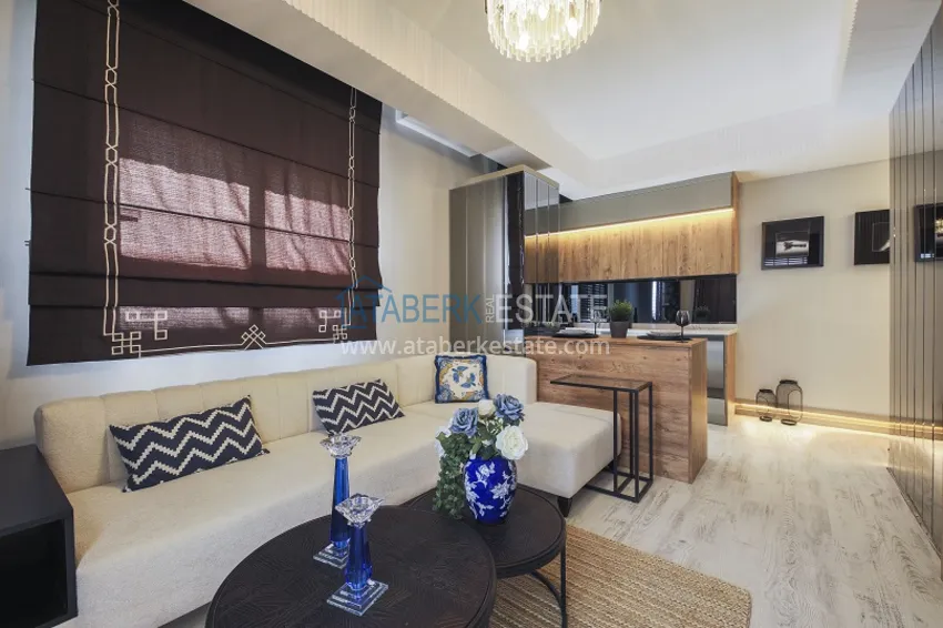 Квартира 2+1 с террасой, мебелью и техникой в Мерсине 1 