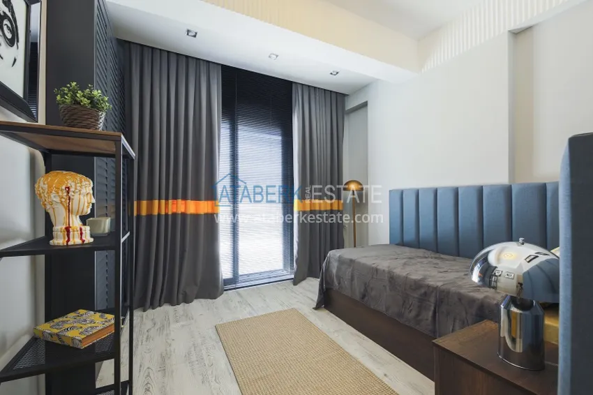 Приобрести Квартира 2+1 с террасой, мебелью и техникой в Мерсине 13 