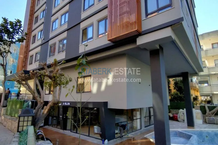 Двухкомнатная квартира с мебелью в центре Алании – 700 м от пляжа  3 