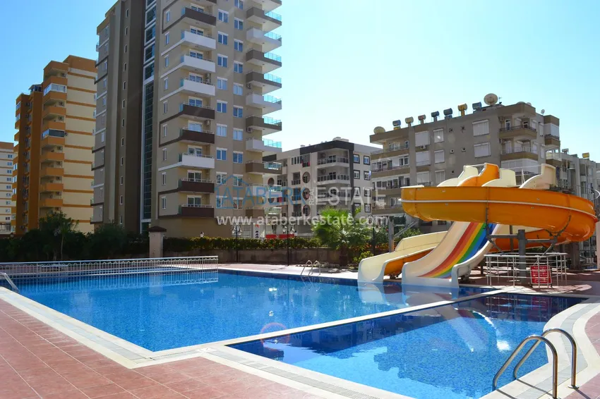 Пентхаус-дуплекс 3+1 в Махмутларе с мебелью, застекленным балконом и видом на море 4 