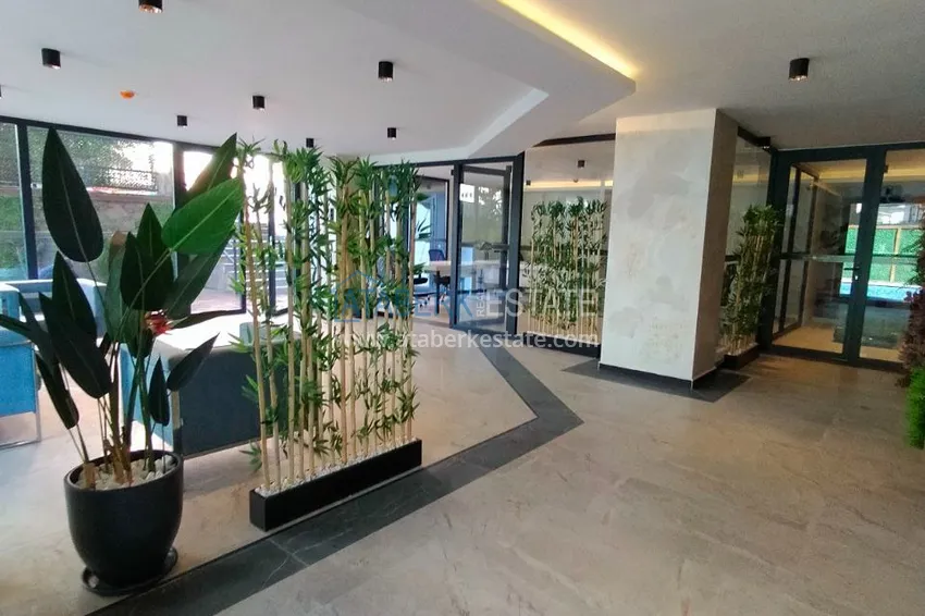 Двухкомнатная квартира с мебелью в центре Алании – 700 м от пляжа  4 