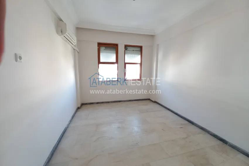 Приобрести Квартира в центре Алании с отдельной кухней и видом на горы в 150 м от пляжа Клеопатра 6 