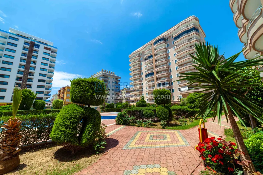 Пентхаус-дуплекс 3+1 в Махмутларе с мебелью, застекленным балконом и видом на море 7 